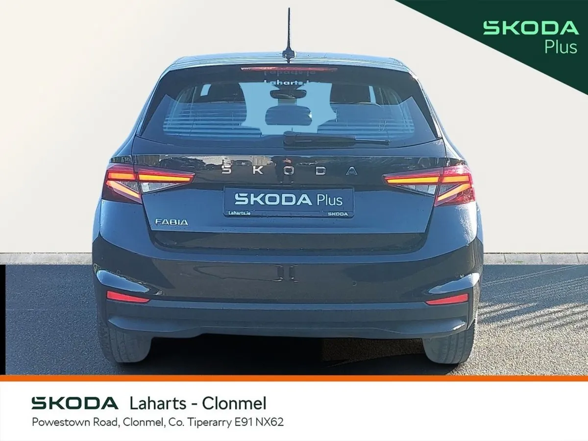 Skoda Fabia Hatchback, Petrol, 2025, Black