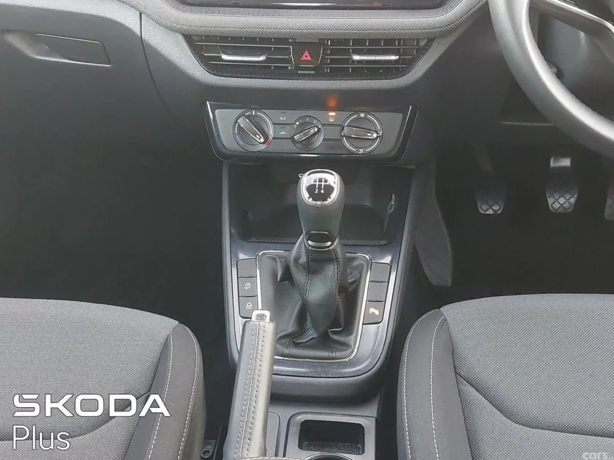 Skoda Fabia Hatchback, Petrol, 2025, Black