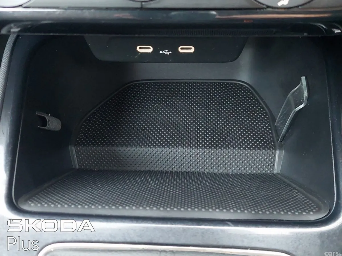 Skoda Fabia Hatchback, Petrol, 2025, Black