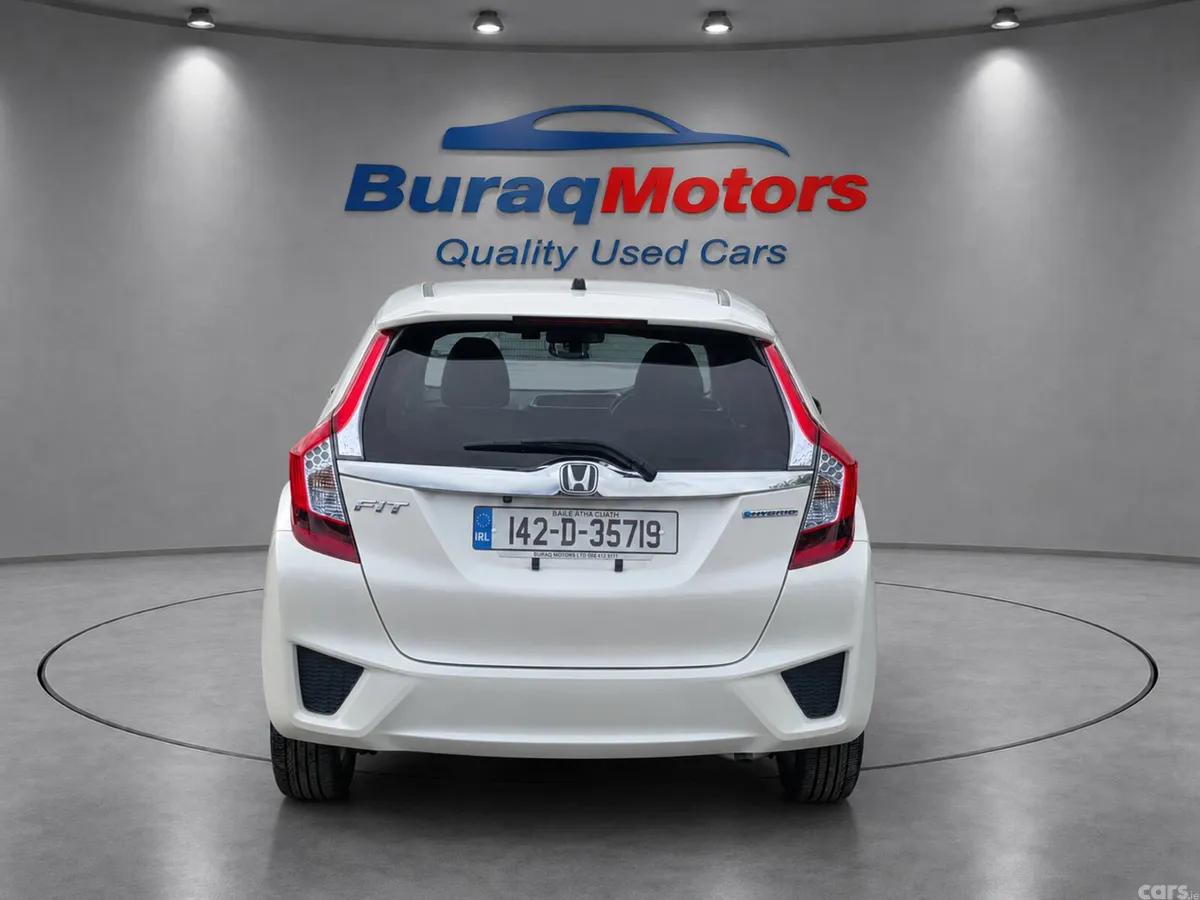 Honda Fit Hatchback, Petrol Hybrid, 2014, White