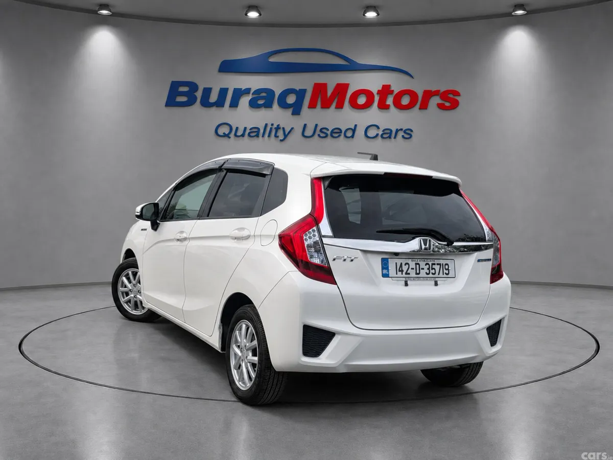 Honda Fit Hatchback, Petrol Hybrid, 2014, White