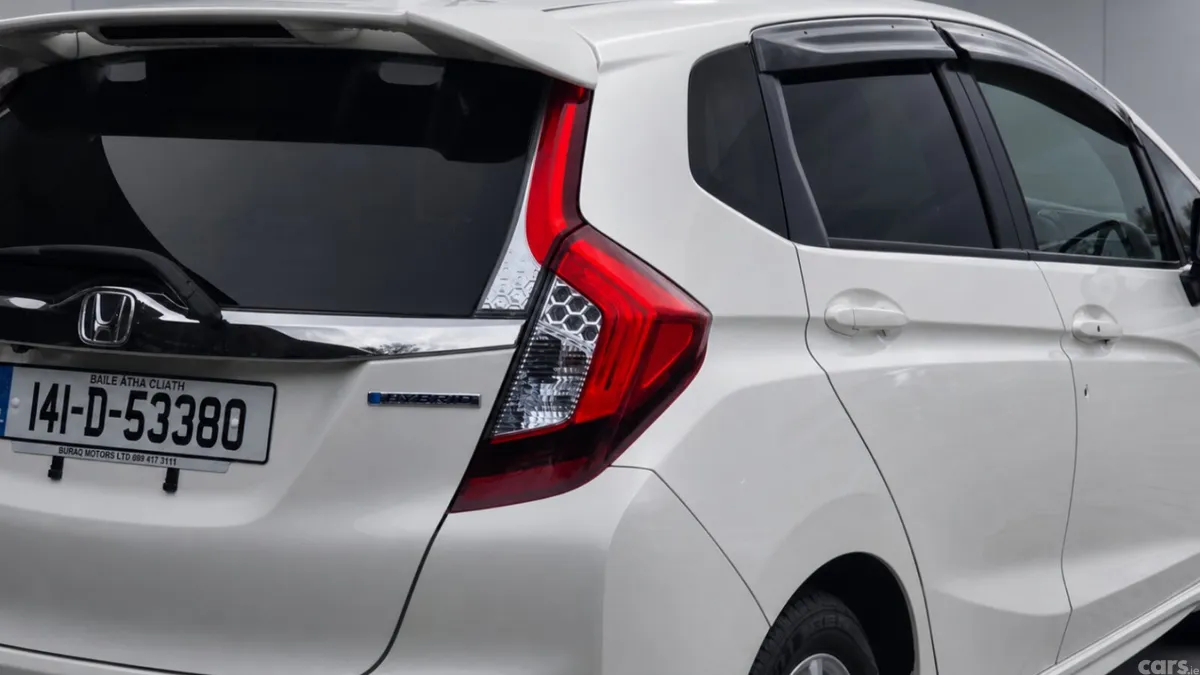 Honda Fit Hatchback, Petrol Hybrid, 2014, White