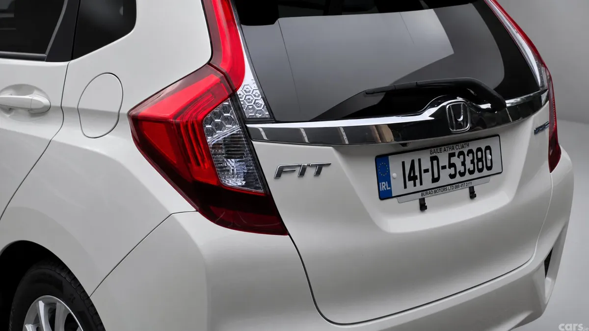 Honda Fit Hatchback, Petrol Hybrid, 2014, White