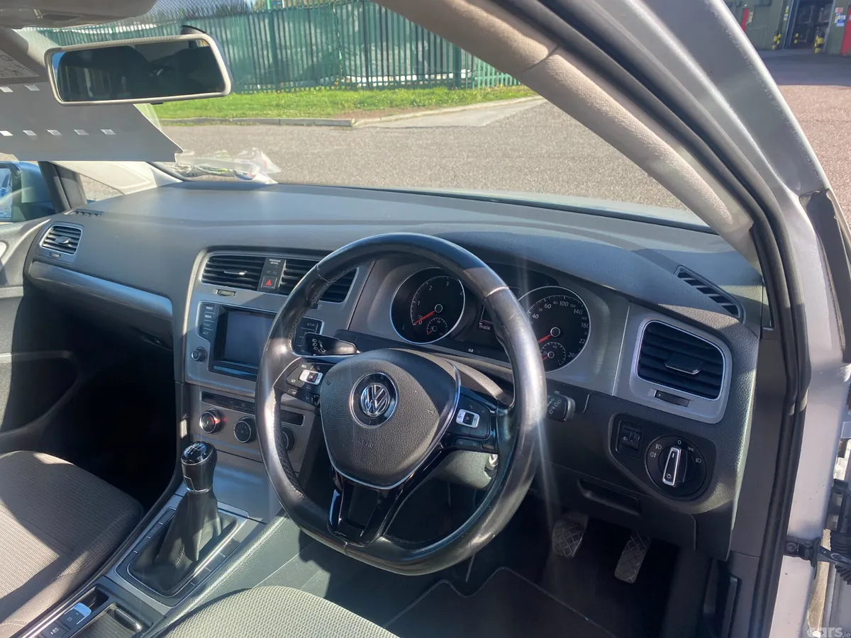 Volkswagen Golf Estate, Diesel, 2015, Silver
