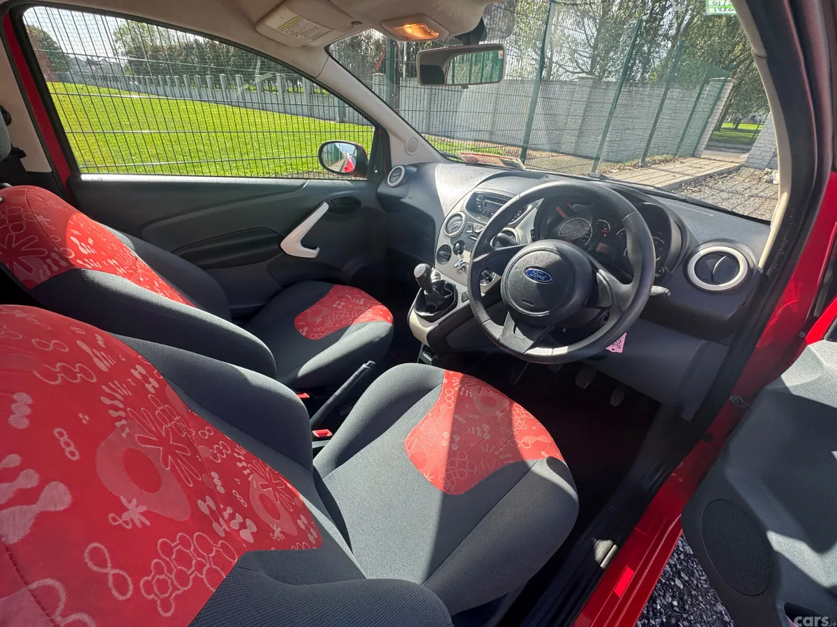 Ford KA Hatchback, Petrol, 2013, Red