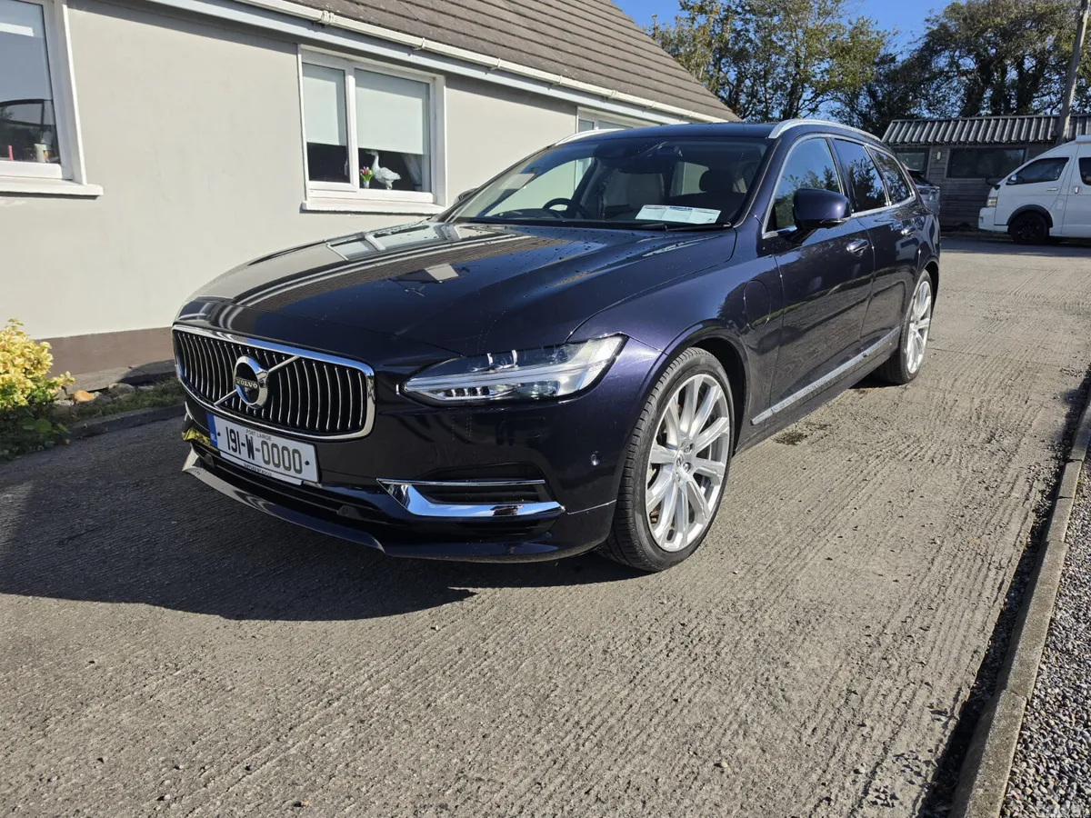 Volvo V90 Estate, Petrol Plug-in Hybrid, 2019, Blue