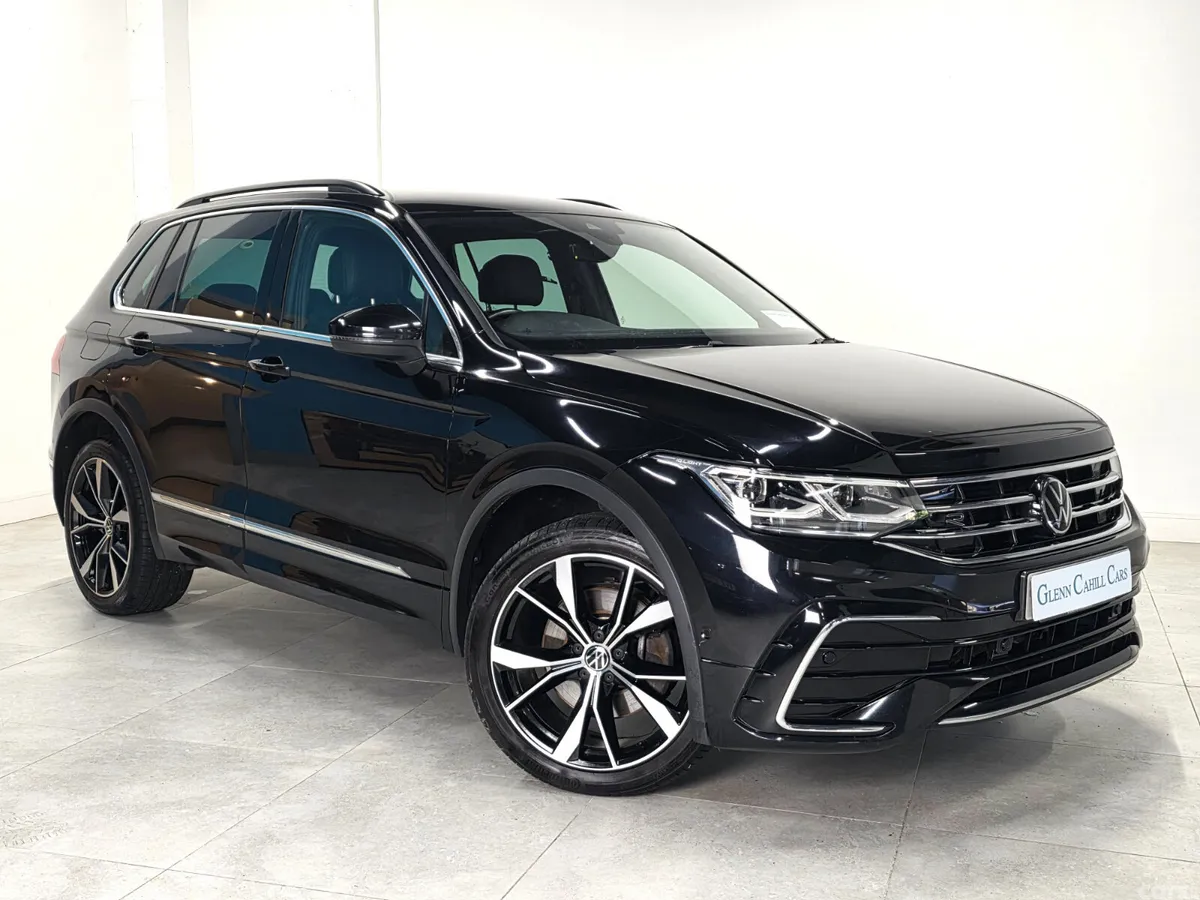 Volkswagen Tiguan SUV, Petrol Plug-in Hybrid, 2023, Black