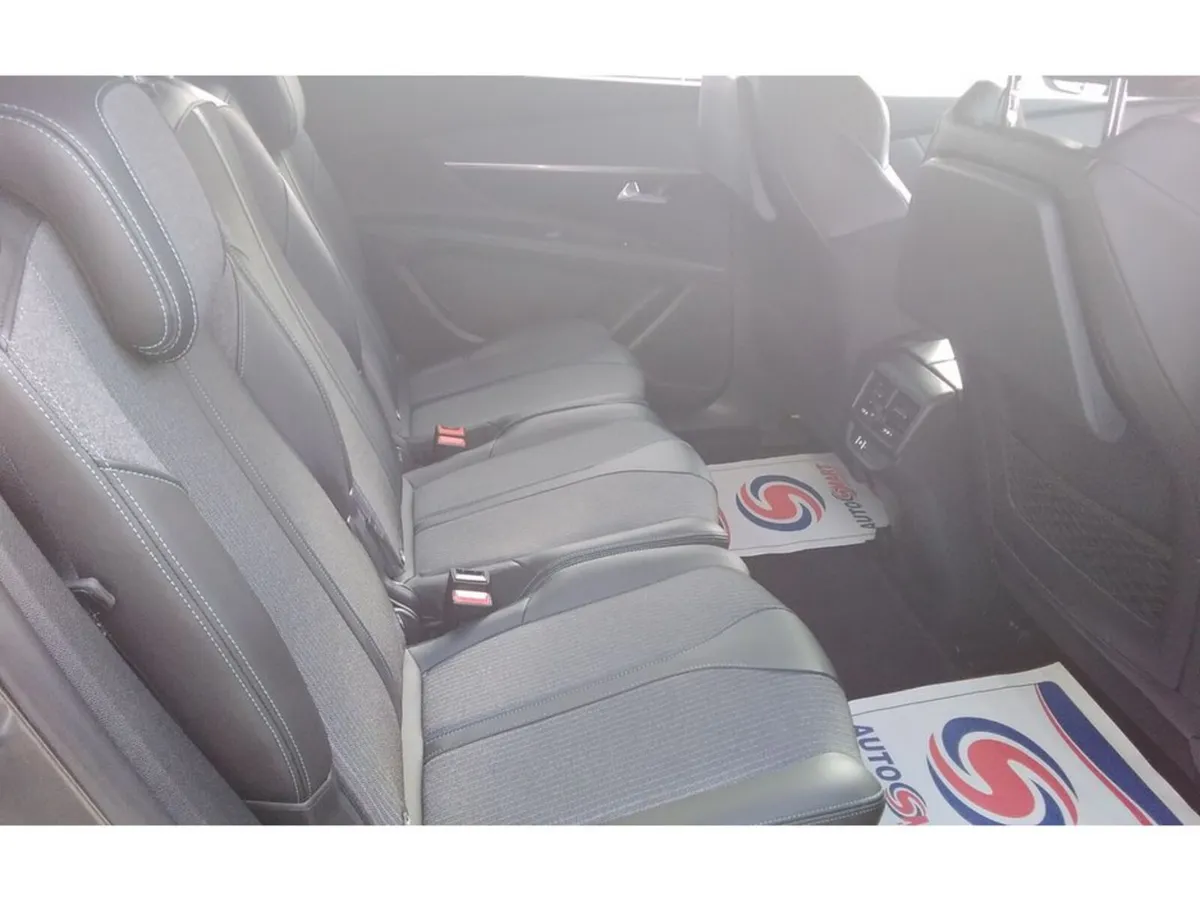 Peugeot 5008 SUV, Diesel, 2022, Grey