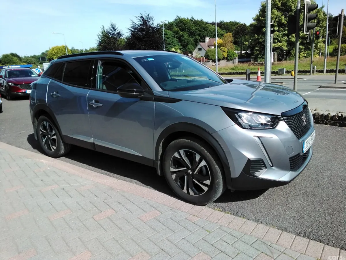 Peugeot 2008 SUV, Petrol, 2023, Grey