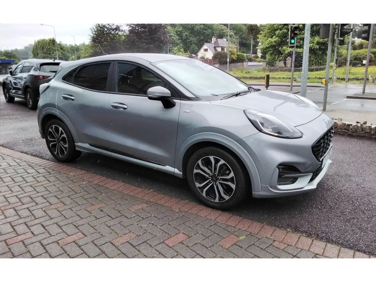 Ford Puma MPV, Petrol Hybrid, 2022, Grey