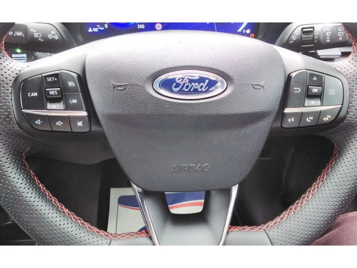 Ford Puma MPV, Petrol Hybrid, 2022, Grey