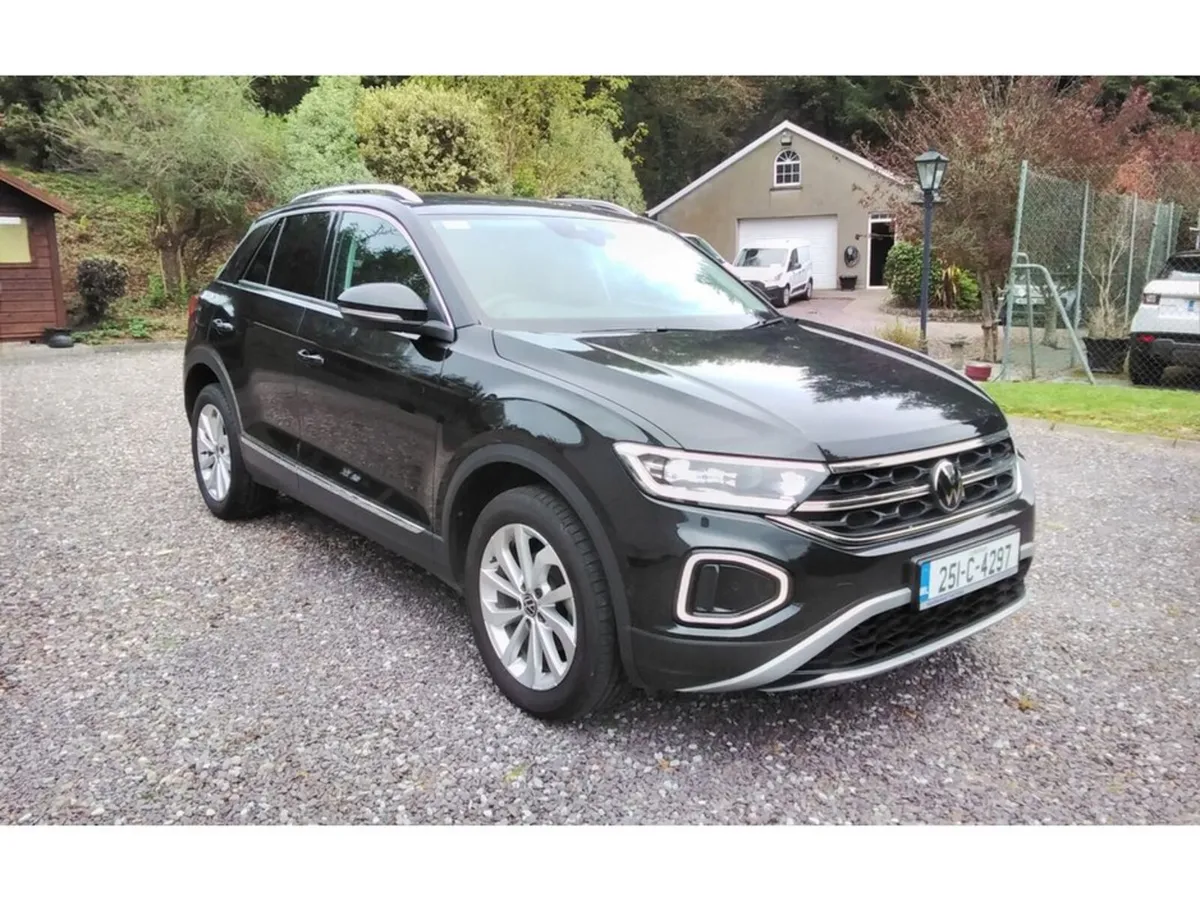 Volkswagen T-Roc SUV, Petrol, 2025, Black
