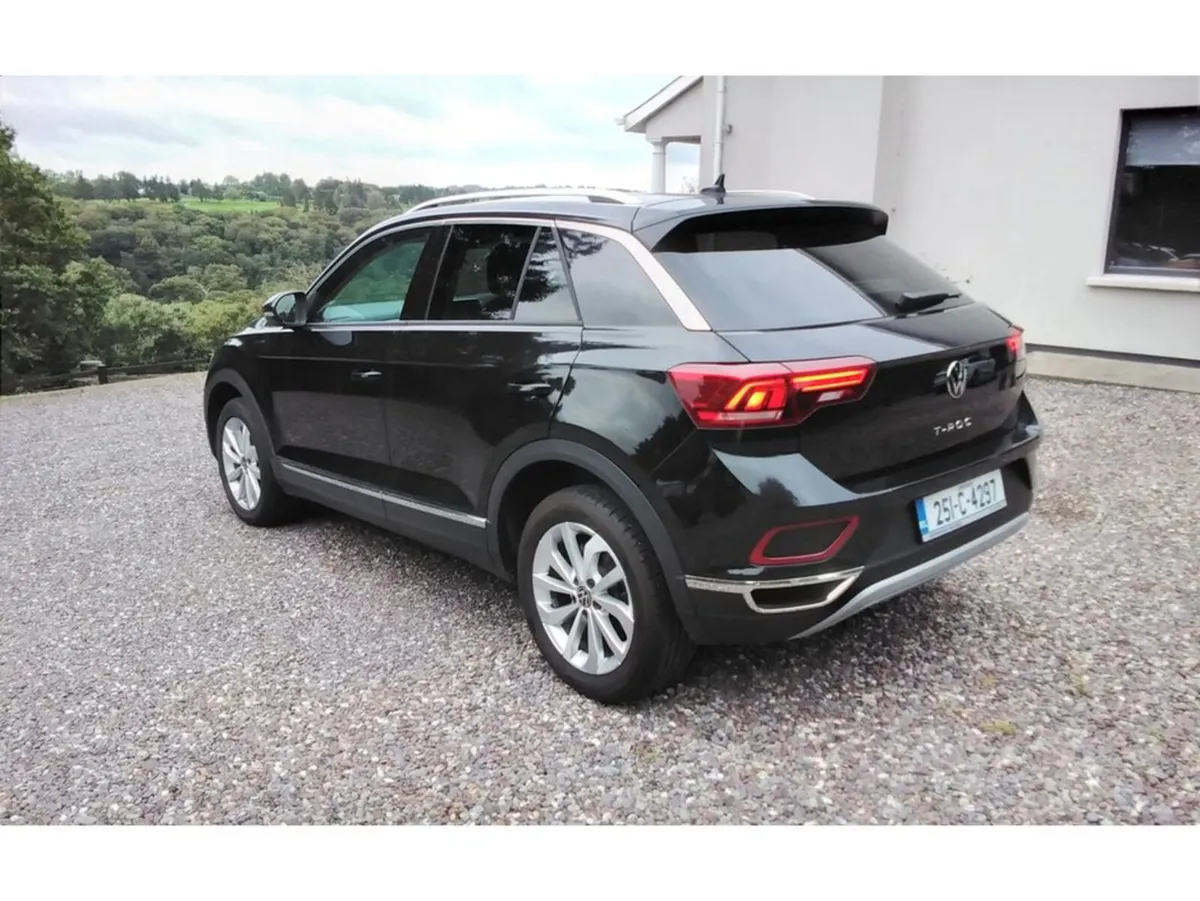 Volkswagen T-Roc SUV, Petrol, 2025, Black