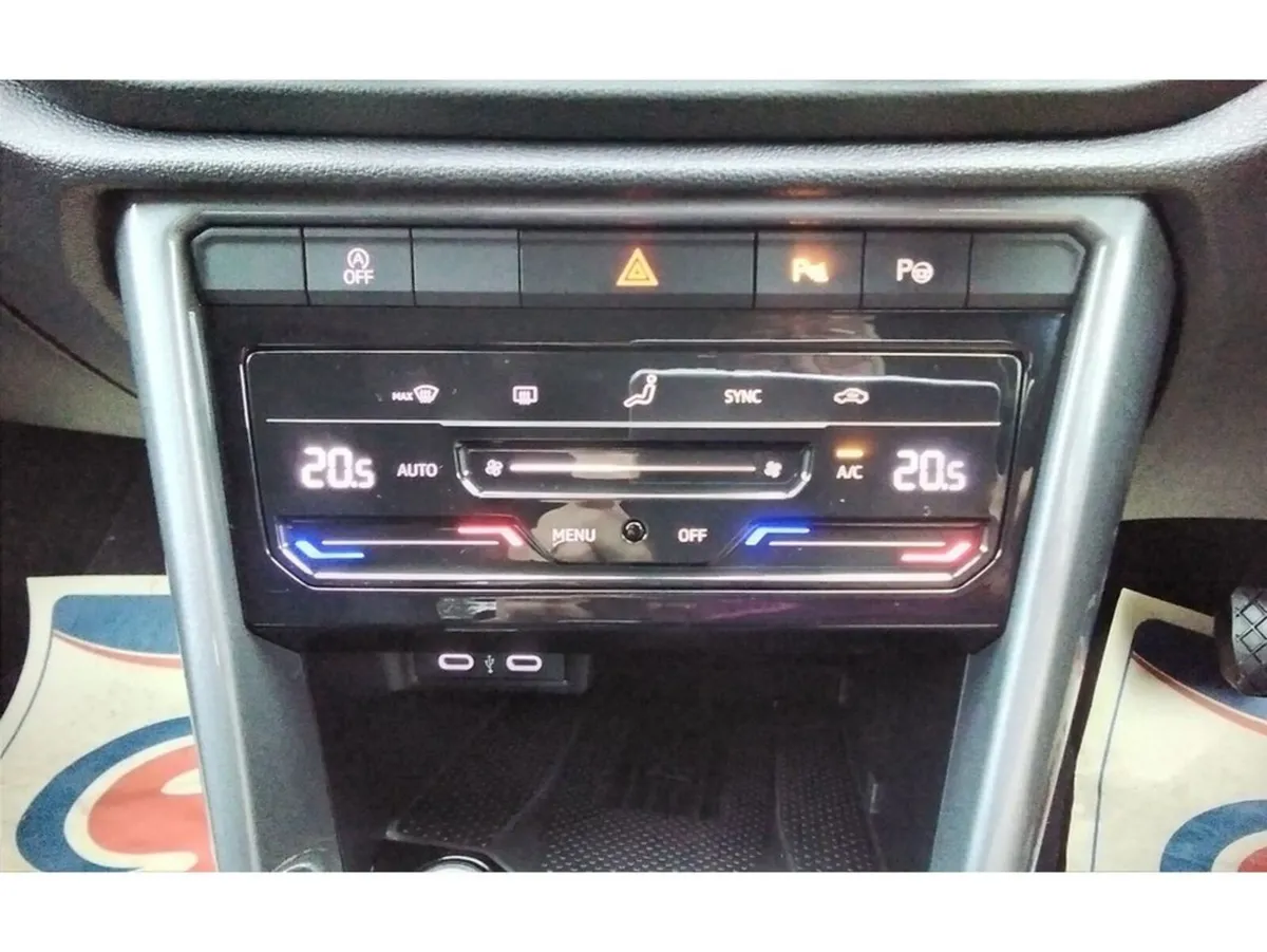 Volkswagen T-Roc SUV, Petrol, 2025, Black