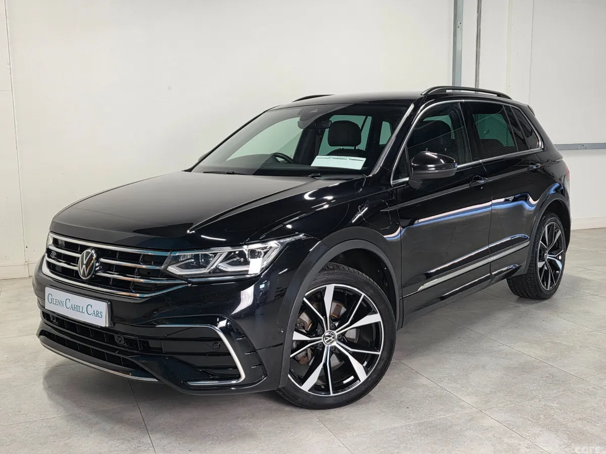 Volkswagen Tiguan SUV, Petrol Plug-in Hybrid, 2023, Black