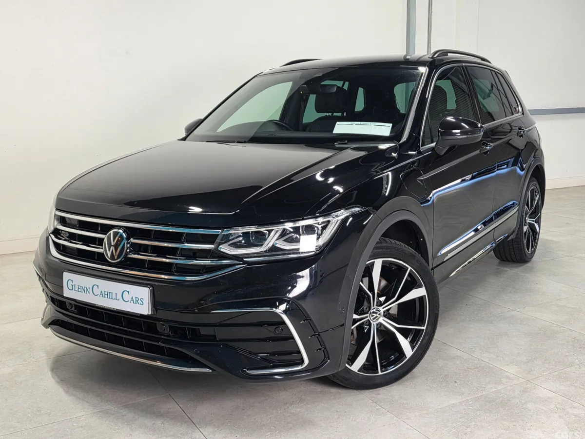 Volkswagen Tiguan SUV, Petrol Plug-in Hybrid, 2023, Black