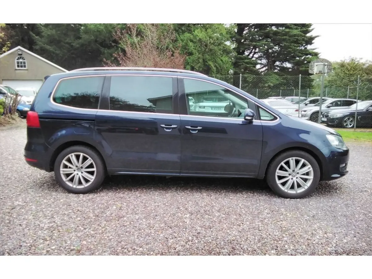 Volkswagen Sharan MPV, Petrol, 2015, Blue