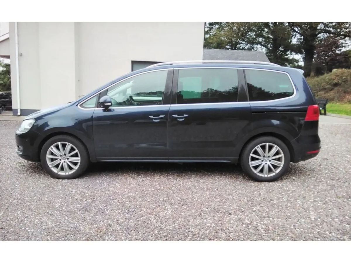 Volkswagen Sharan MPV, Petrol, 2015, Blue