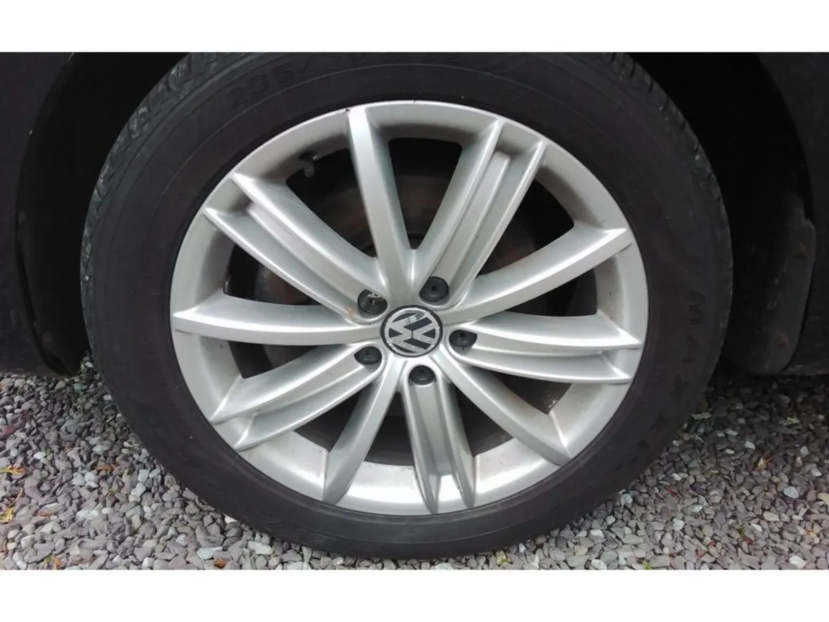 Volkswagen Sharan MPV, Petrol, 2015, Blue