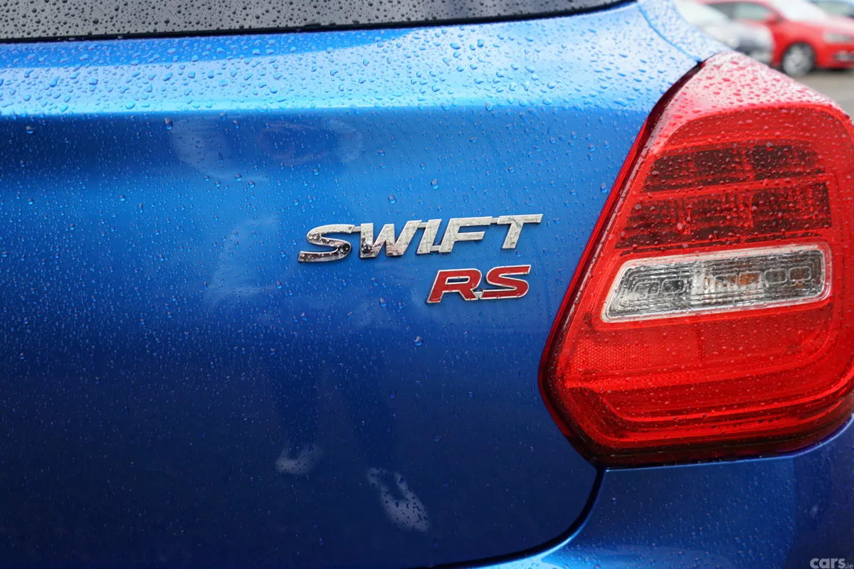 Suzuki Swift Hatchback, Petrol, 2019, Blue