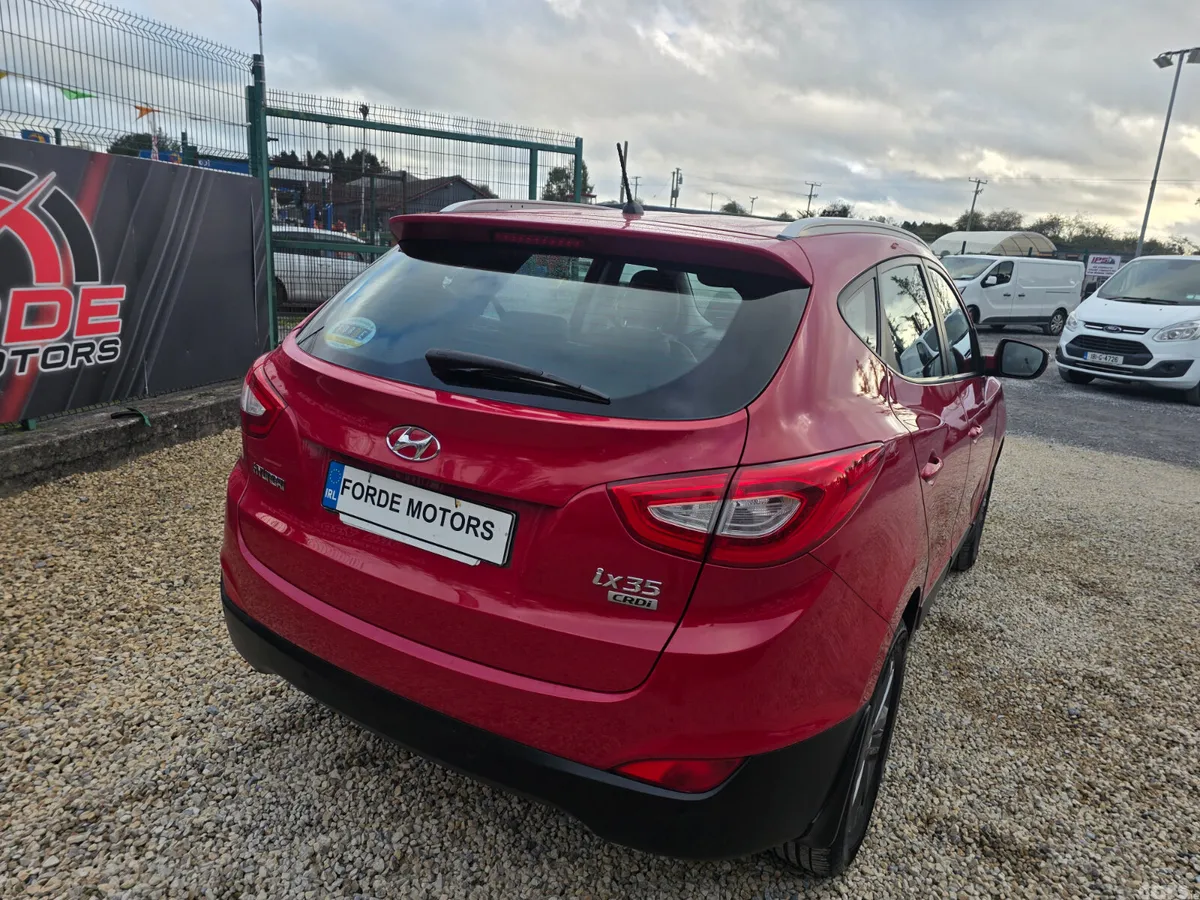Hyundai ix35 SUV, Diesel, 2014, Red