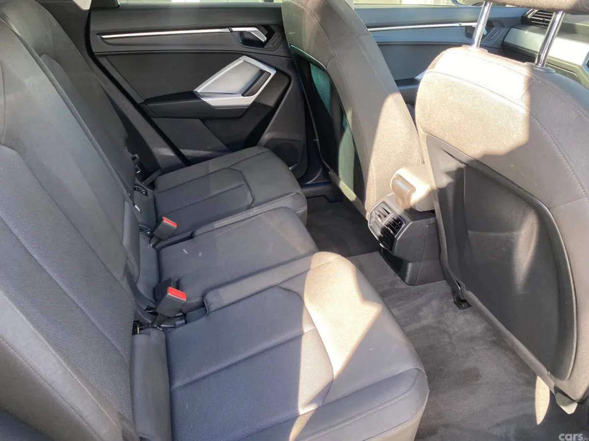 Audi Q3 Estate, Diesel, 2021, Black