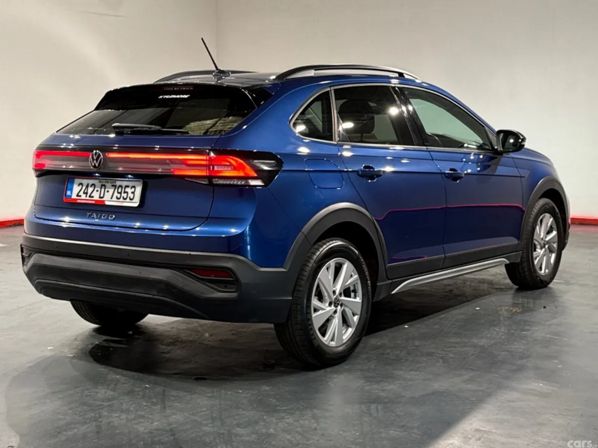 Volkswagen Taigo Estate, Petrol, 2024, Blue