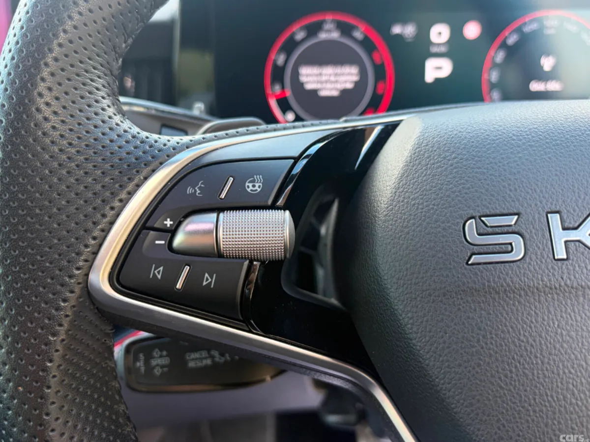 Skoda Superb Saloon, Diesel, 2025, Black