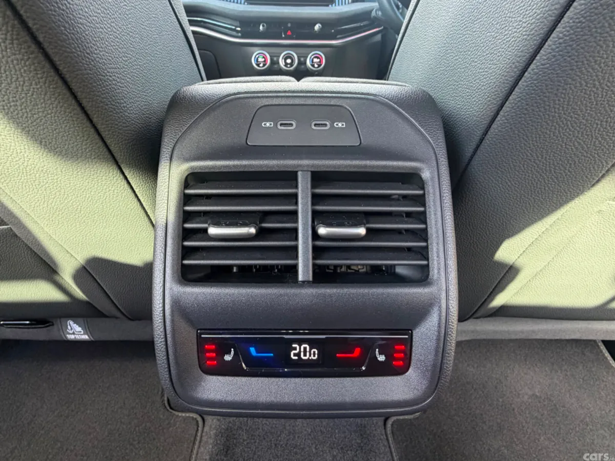 Skoda Superb Saloon, Diesel, 2025, Black