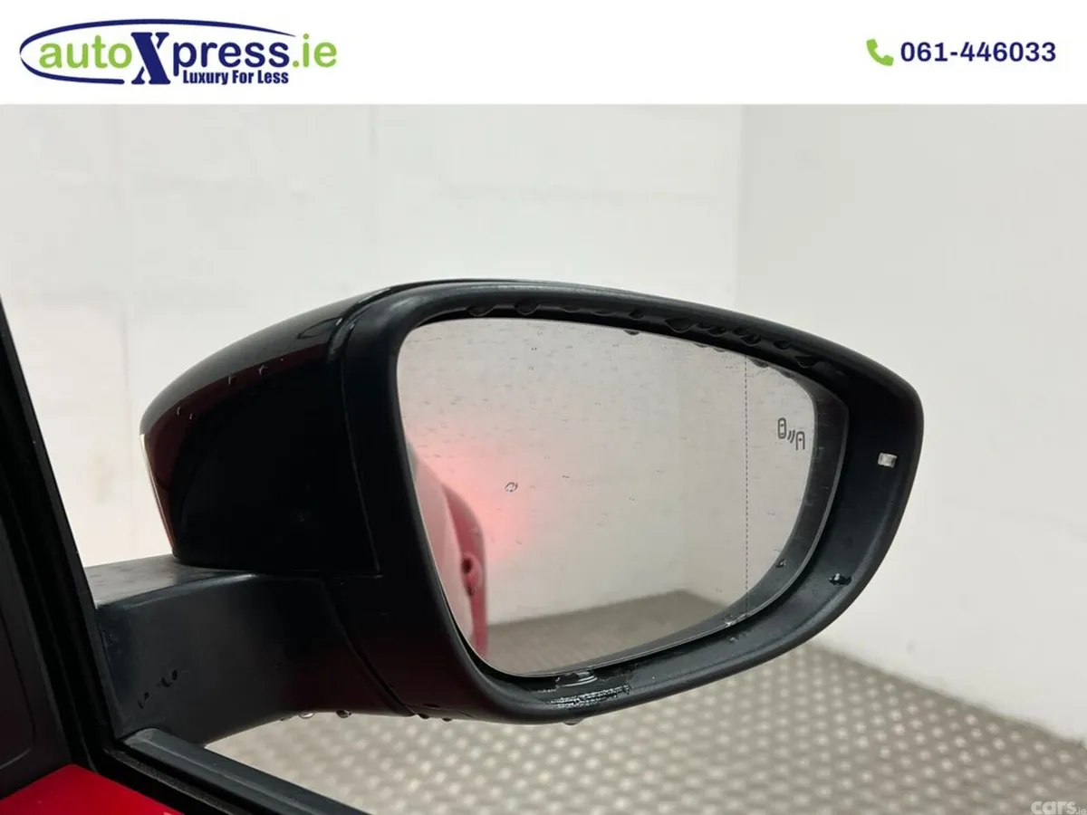 Volkswagen Beetle Hatchback, Petrol, 2018, Red
