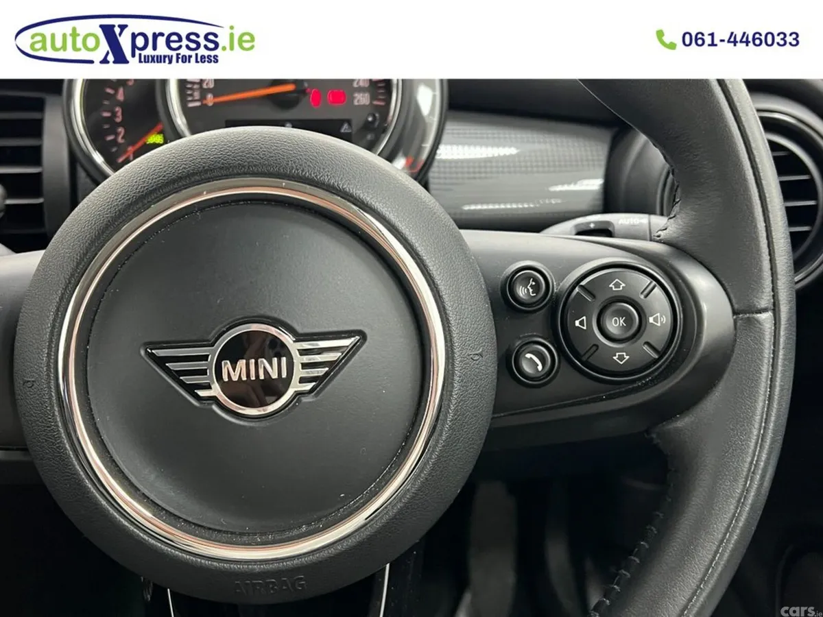 Mini Cooper Hatchback, Diesel, 2020, Blue