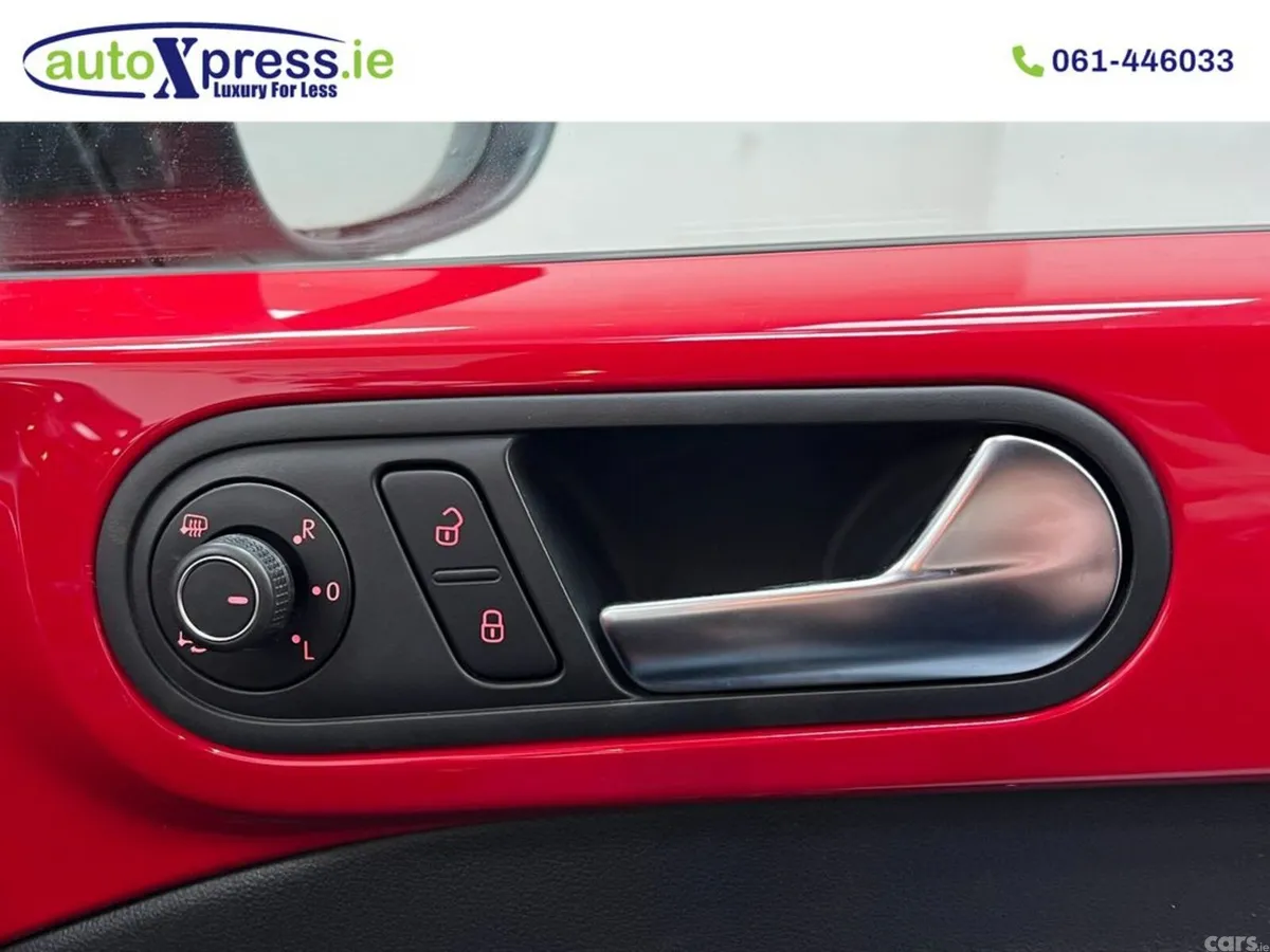 Volkswagen Beetle Hatchback, Petrol, 2018, Red