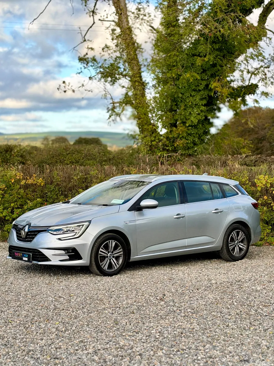 Renault Megane Estate, Petrol Plug-in Hybrid, 2021, Grey