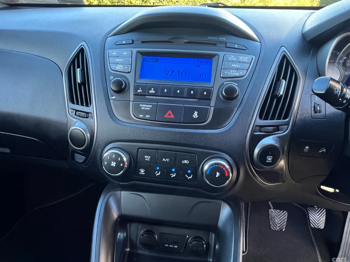 Hyundai ix35 SUV, Diesel, 2016, Silver
