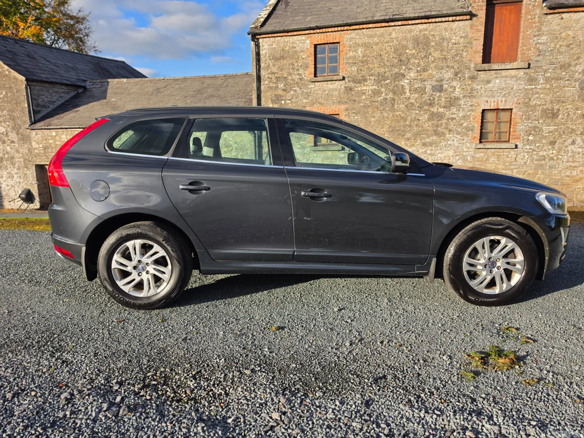 Volvo XC60 SUV, Diesel, 2016, Grey