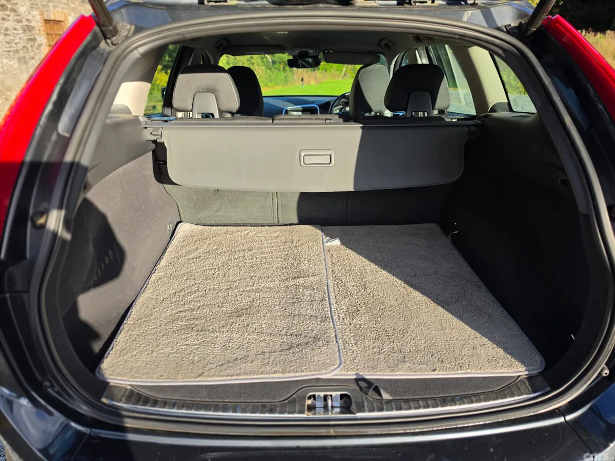Volvo XC60 SUV, Diesel, 2016, Grey