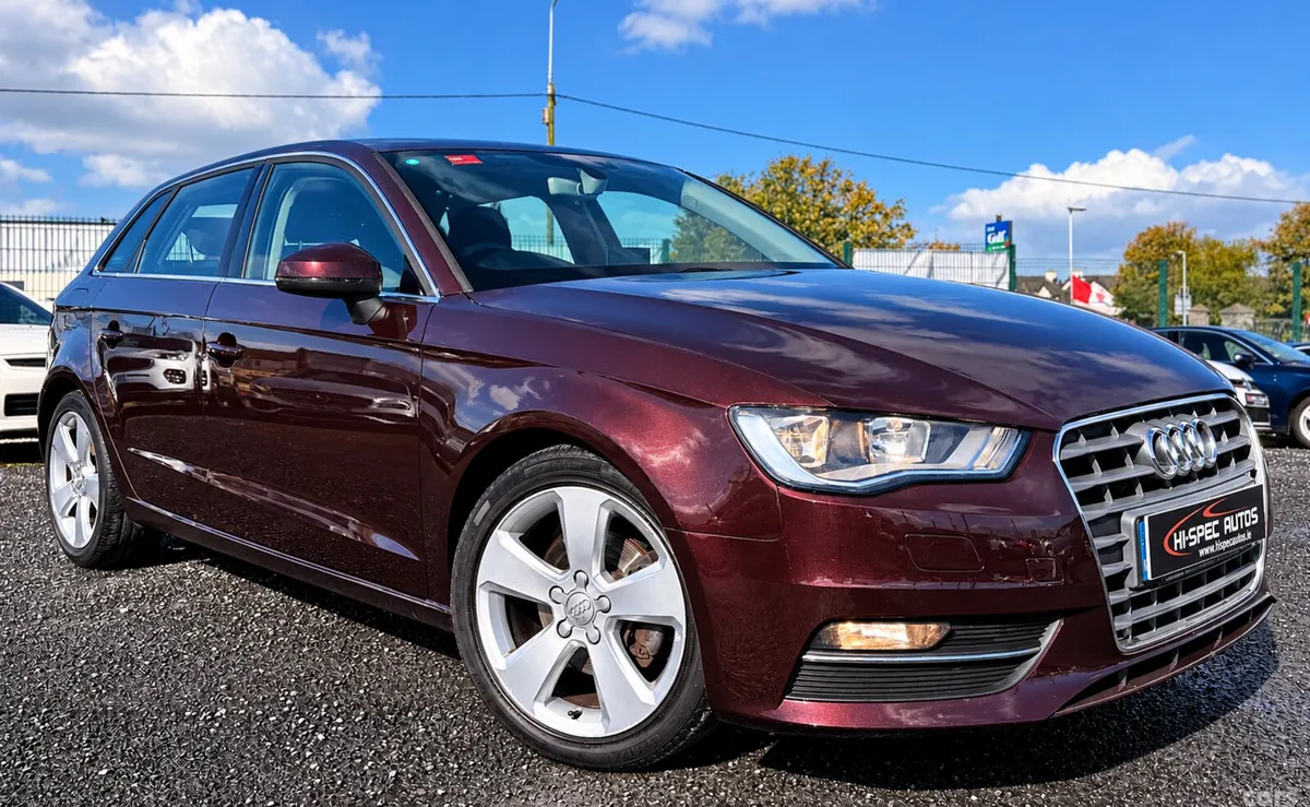Audi A3 Hatchback, Diesel, 2015, Red