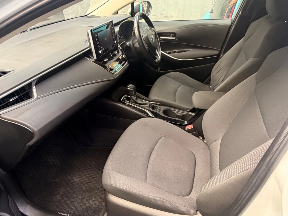 Toyota Corolla Estate, Petrol Hybrid, 2022, White