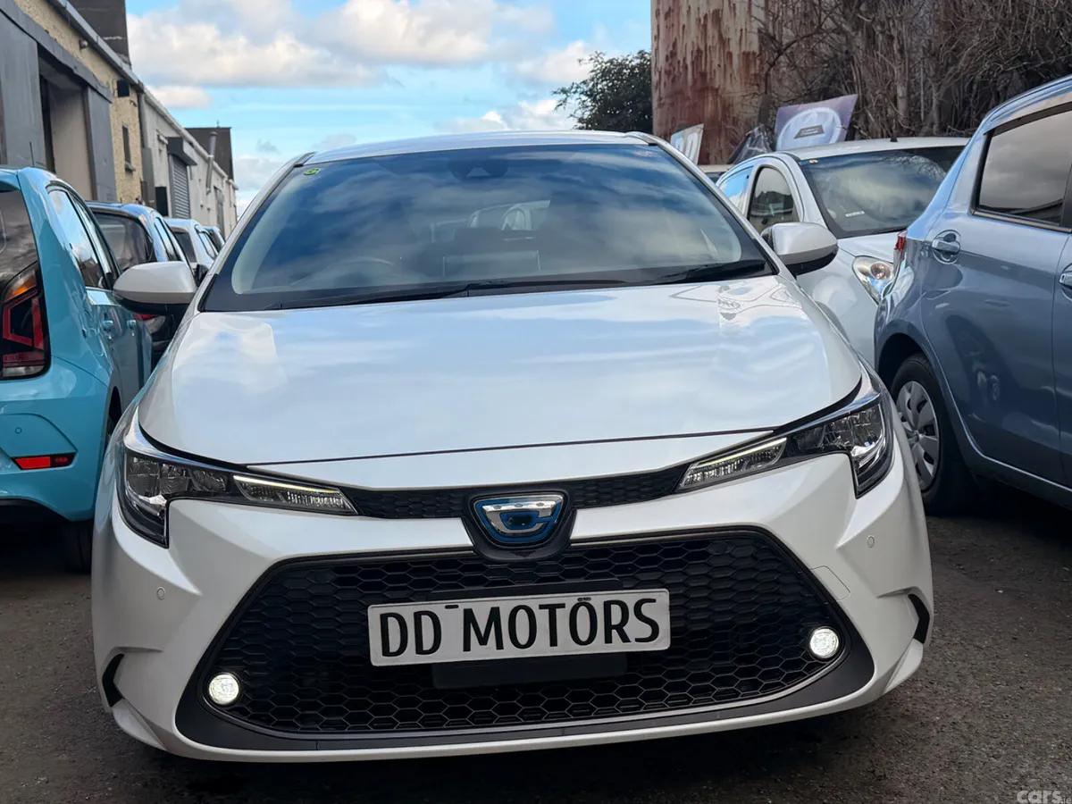 Toyota Corolla Estate, Petrol Hybrid, 2022, White