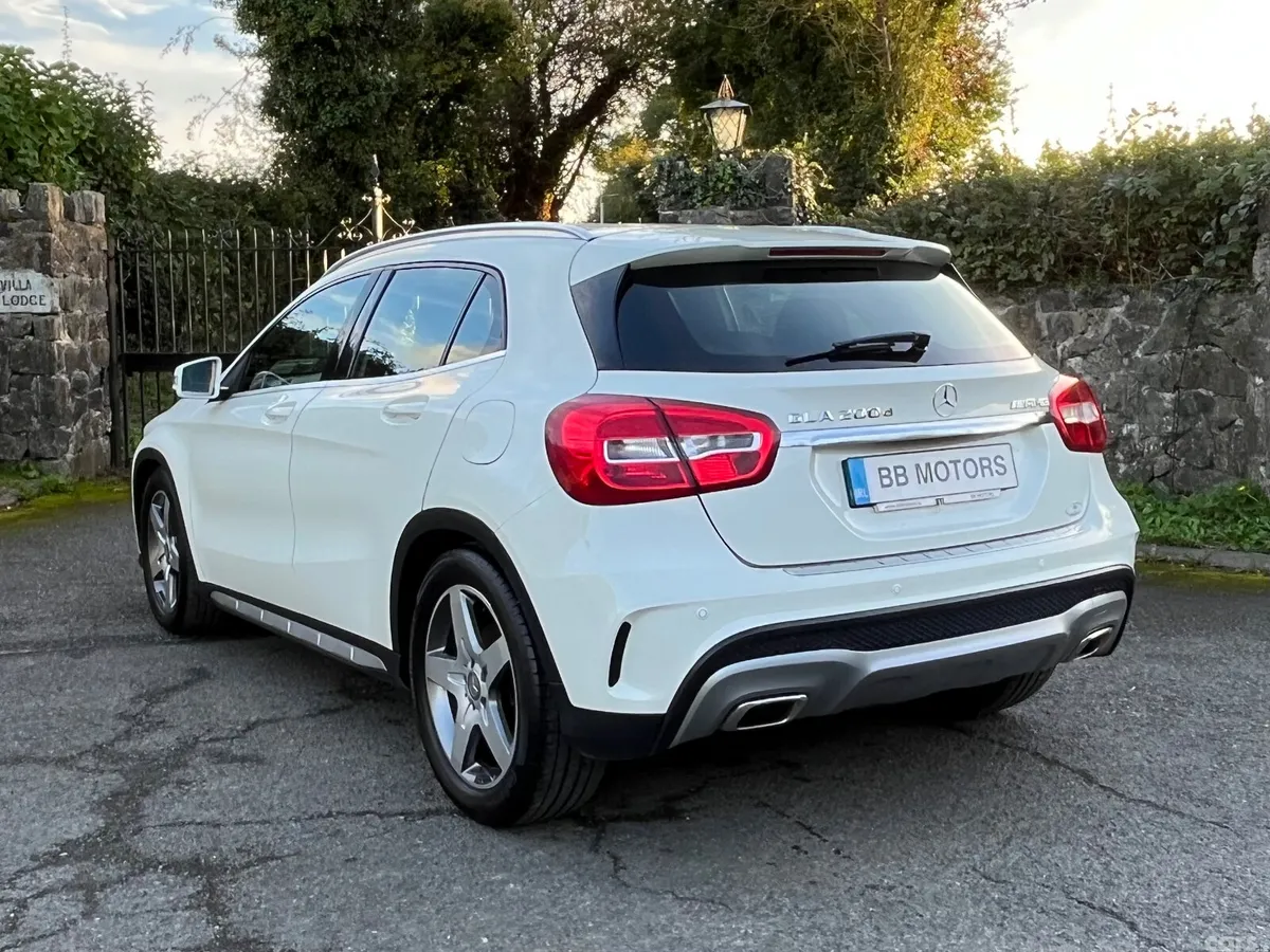 Mercedes-Benz GLA SUV, Diesel, 2016, White