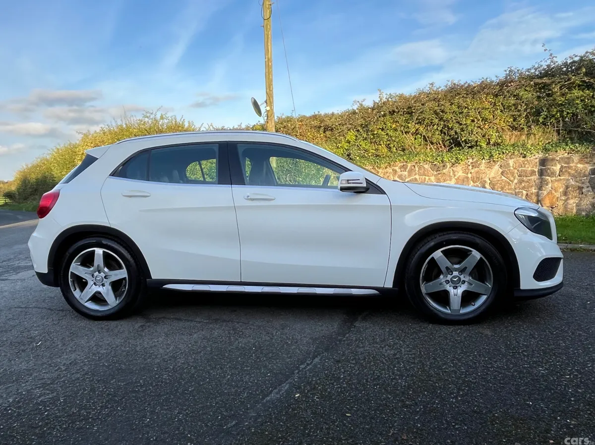 Mercedes-Benz GLA SUV, Diesel, 2016, White