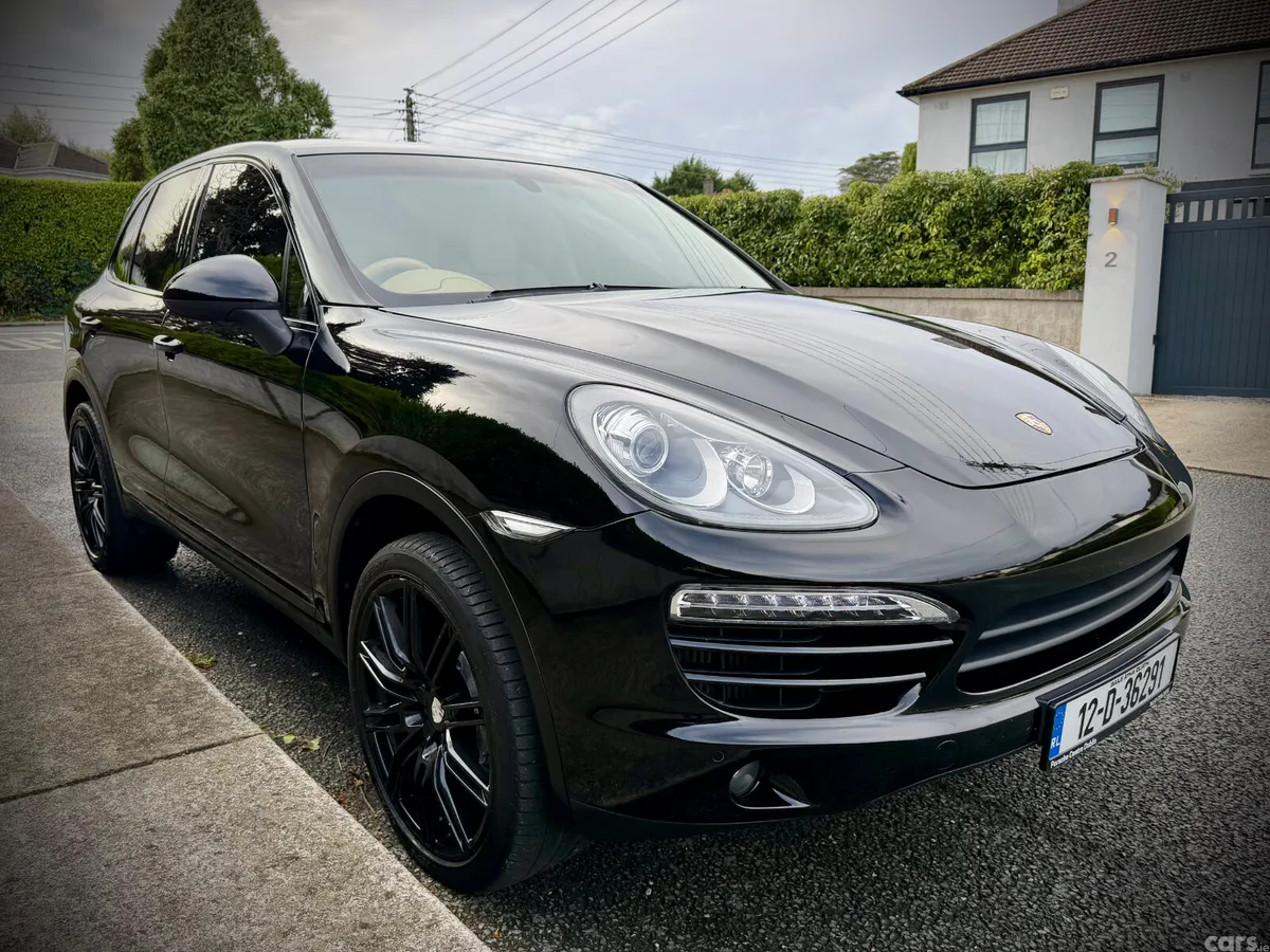Porsche Cayenne SUV, Diesel, 2012, Black
