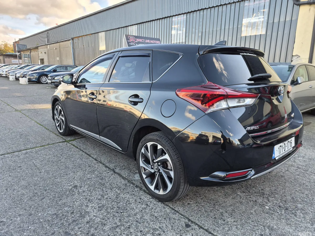 Toyota Auris Hatchback, Petrol Hybrid, 2017, Black