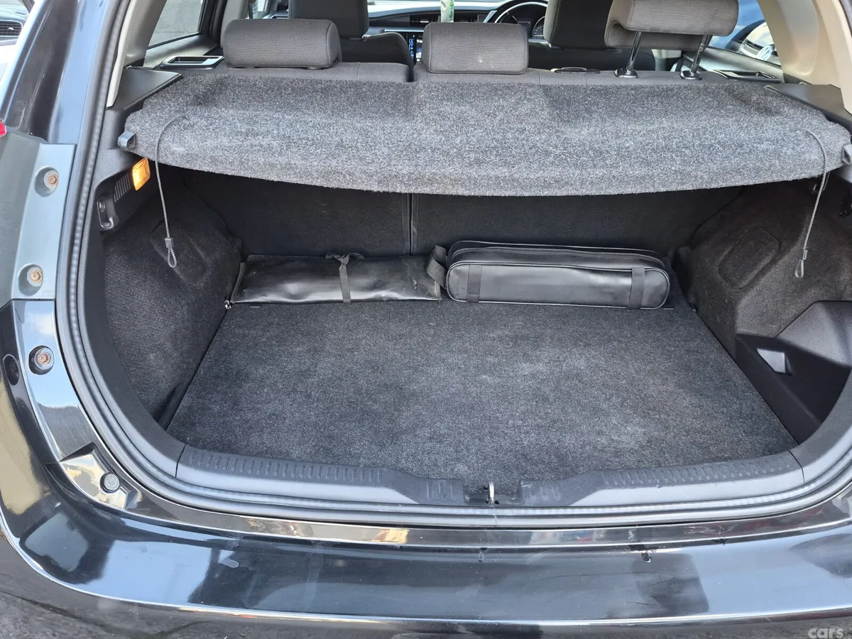 Toyota Auris Hatchback, Petrol Hybrid, 2017, Black