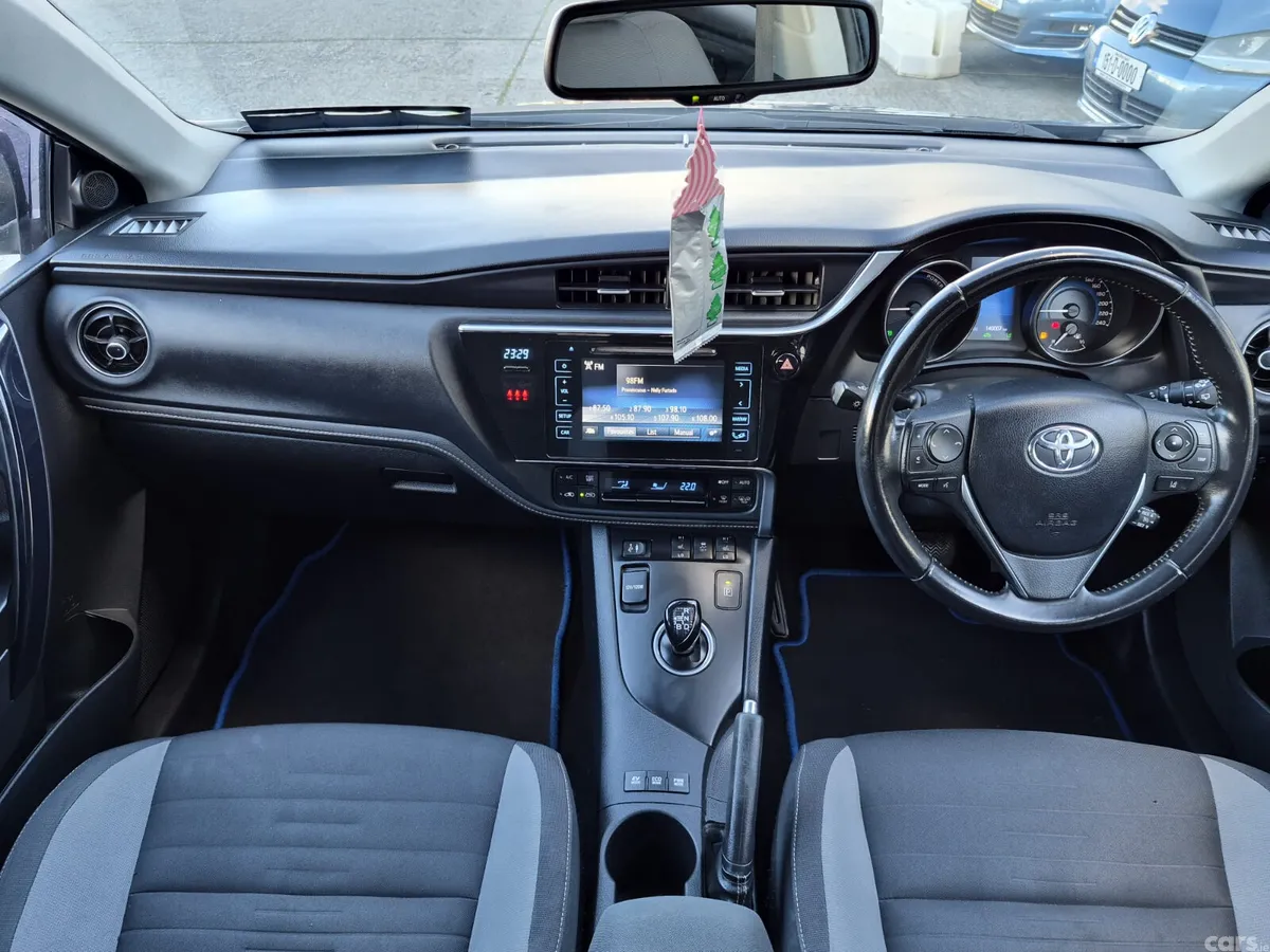 Toyota Auris Hatchback, Petrol Hybrid, 2017, Black