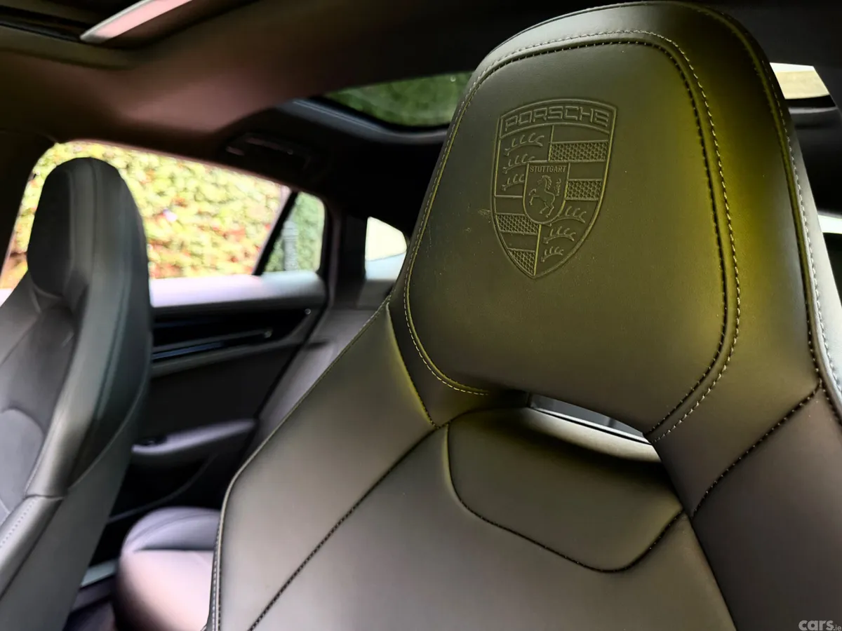 Porsche Panamera Hatchback, Petrol Plug-in Hybrid, 2024, Blue