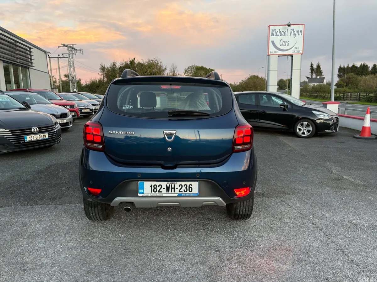 Dacia Sandero Stepway Hatchback, Diesel, 2018, Blue