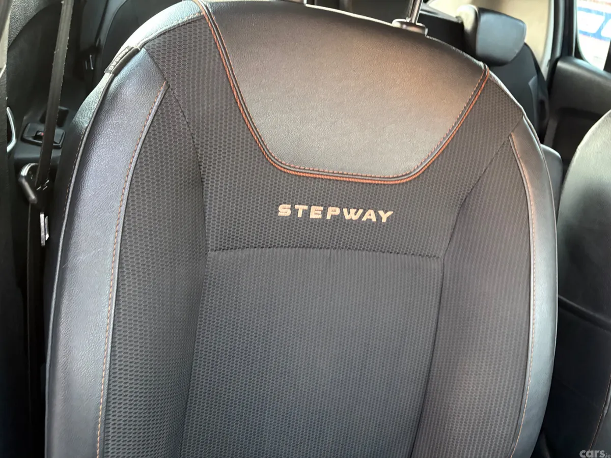 Dacia Sandero Stepway Hatchback, Diesel, 2018, Blue