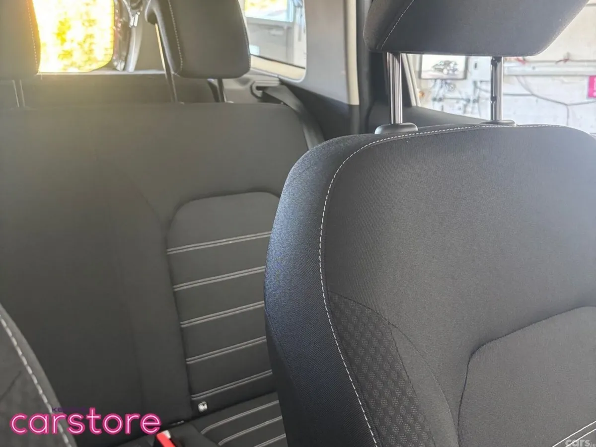 Dacia Duster SUV, Diesel, 2024, Black
