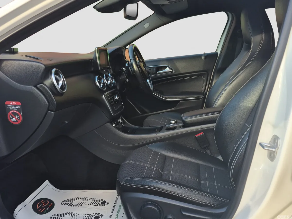 Mercedes-Benz A-Class Hatchback, Petrol, 2014, White